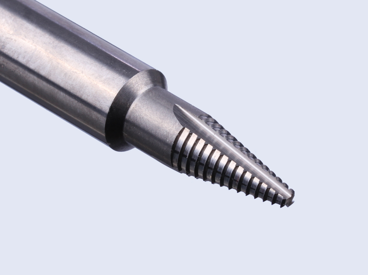 Straight flute with taper